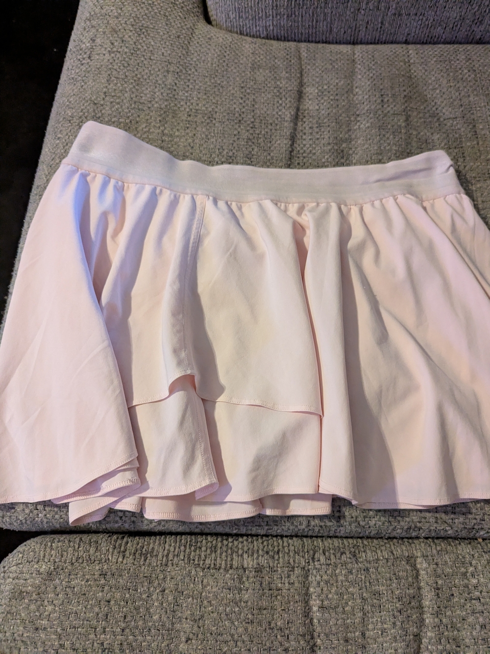 Lululemon Light Pink Layered Ruffle Women’s Skirt